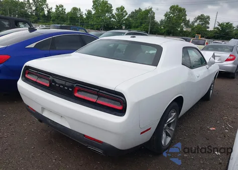 2017 Dodge Challenger Sxt из США, поврежденный, VIN 2C3CDZAG3HH568594